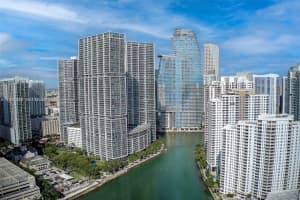 495 Brickell Ave 2103, Miami