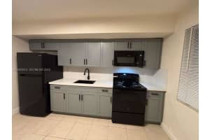 561 Nw 113th St 563, Miami Shores