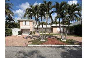 611 Ne 52nd Ter, Miami