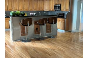 2860 Nw 207th St, Miami Gardens