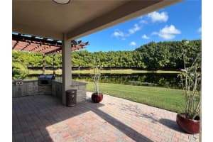 3809 Eagle Ct, Weston