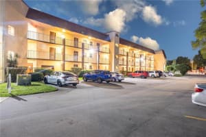 2811 N Pine Island Rd 309, Sunrise