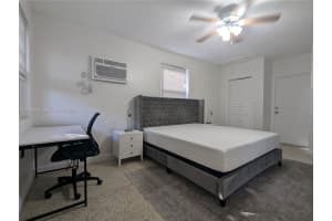 437 Ne 107th St 2, Miami