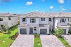 12002 Nw 47th Manor, Coral Springs