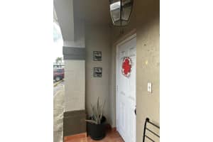 8020 W 28 Ct 104, Hialeah 8020 W 28 Ct 104, Hialeah