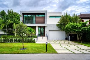 311 Se 189th St., Sunny Isles Beach