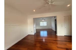 7207 Bay Dr 30, Miami Beach