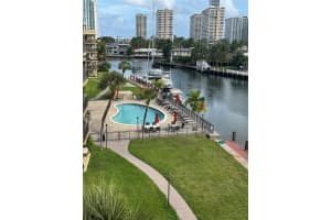 301 Golden Isles Dr 112, Hallandale Beach 301 Golden Isles Dr 112, Hallandale Beach