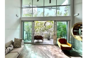 221 Jefferson Ave 4, Miami Beach