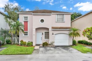 11910 Nw 12th St, Pembroke Pines