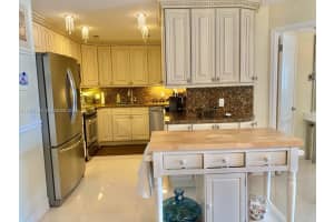 1985 S Ocean Dr 3c, Hallandale Beach