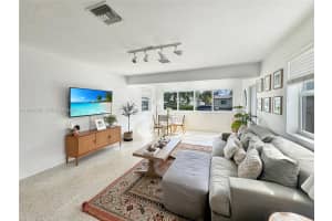 640 Sw 6th St, Hallandale Beach