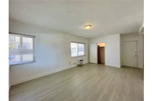 955 Bay Dr 1, Miami Beach