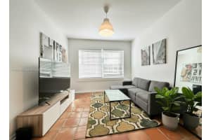 842 Meridian Ave 2a, Miami Beach