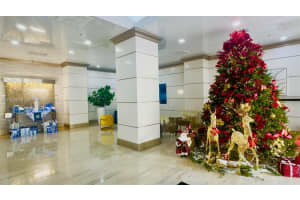 19390 Collins Ave 816, Sunny Isles Beach