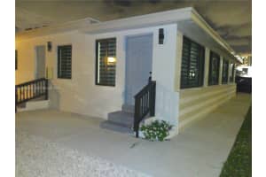 12400 Ne 11th Ct 1, North Miami