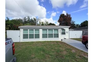 1323 Ne 182nd St, North Miami Beach