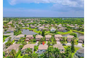 2738 Misty Oaks Cir, Royal Palm Beach