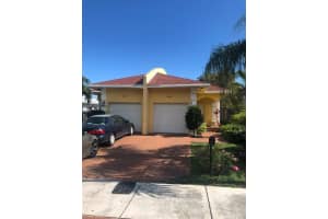 1010 Nw 2nd Ave 1010, Hallandale Beach