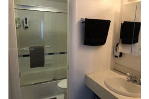 3642 Ne 171st St 203, North Miami Beach 3642 Ne 171st St 203, North Miami Beach