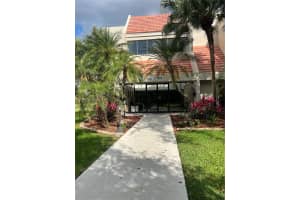 210 Lakeview Dr 109, Weston 210 Lakeview Dr 109, Weston