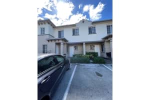 1979 Freeport Ln 1979, Riviera Beach