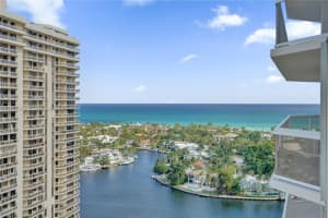20185 E Country Club Dr 2209, Aventura