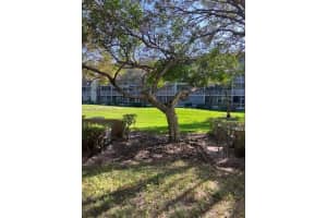 801 Sw 133rd Ter 115k, Pembroke Pines