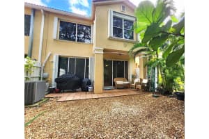 21028 Ne 34th Ct 21028, Aventura