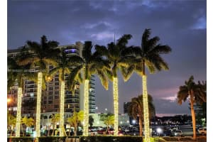 3725 S Ocean Dr 425, Hollywood