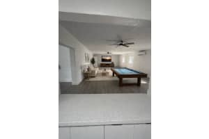 3860 Nw 208th St, Miami Gardens