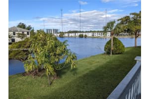 65 Ne 202nd Ter Q27, Miami Gardens