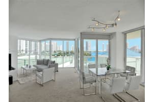 3370 Hidden Bay Dr 508, Aventura