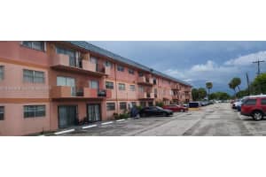 17101 Nw 57th Ave 219, Miami Gardens