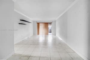 6195 W 18th Ave G125, Hialeah