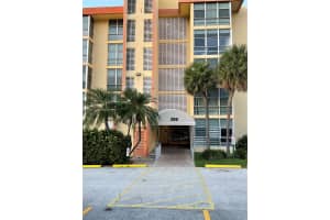 200 172nd St 520, Sunny Isles Beach 200 172nd St 520, Sunny Isles Beach