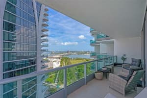 900 Biscayne Blvd 2312, Miami