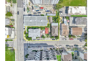 119 Sw 7th Avenue, Miami