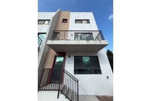 113 Ne 6th St 125, Fort Lauderdale