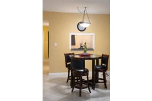 1800 Sw 81st Ave 1411, North Lauderdale