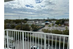 16465 Ne 22nd Ave 504, North Miami Beach