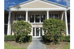 9001 Jacaranda Ln 107, Plantation