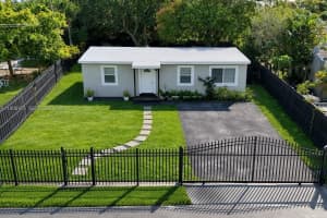 1032 Nw 11th Pl, Fort Lauderdale