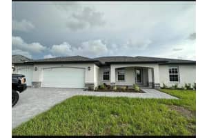 208 Nw 7 Ter 0, Cape Coral