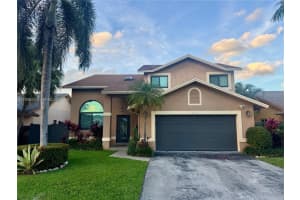 223 Se 8th St, Dania Beach 223 Se 8th St, Dania Beach