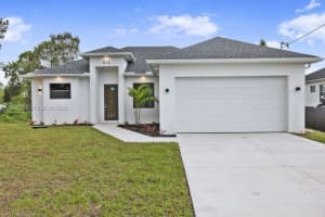 812 Homestead Rd S, Lehigh Acres