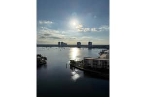 1000 W Island Blvd 1710, Aventura 1000 W Island Blvd 1710, Aventura