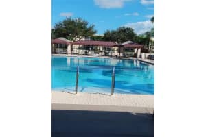 7649 E Granville Dr 301, Tamarac