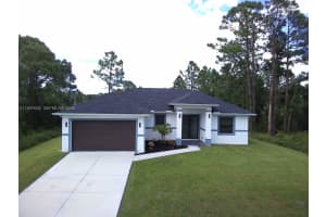 1147 Jean St E, Lehigh Acres