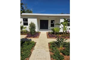 2315 Nw 3rd St, Miami